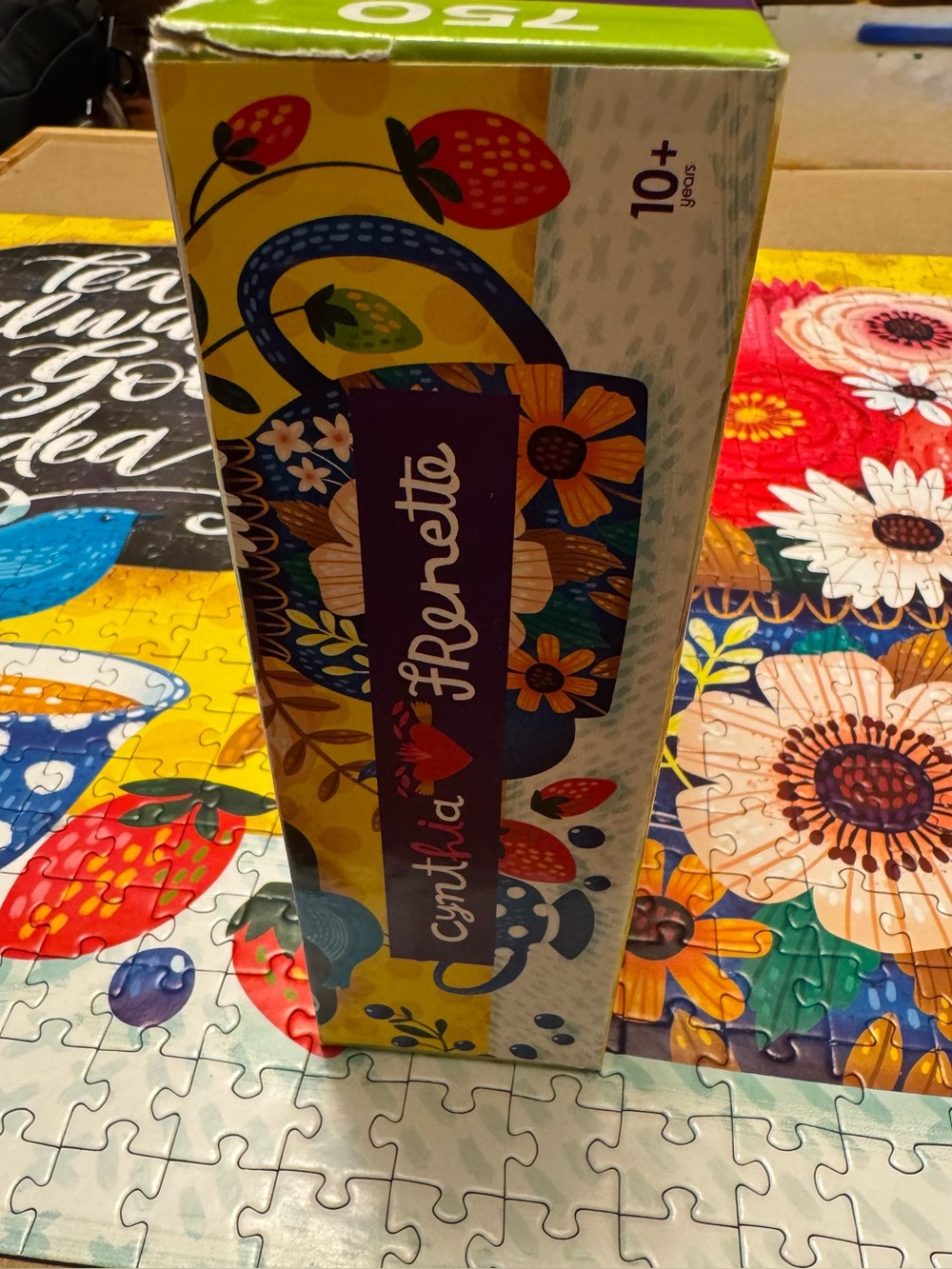 Springtime Tea 750pc Puzzle. - Picture 13 of 13